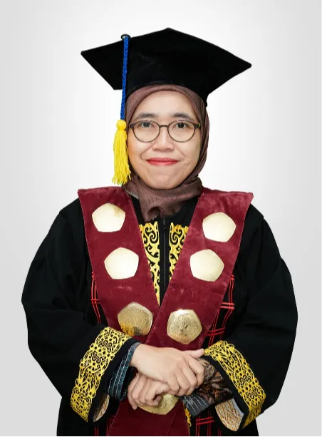 Dr. Finnah Fourqoniah, M.Si