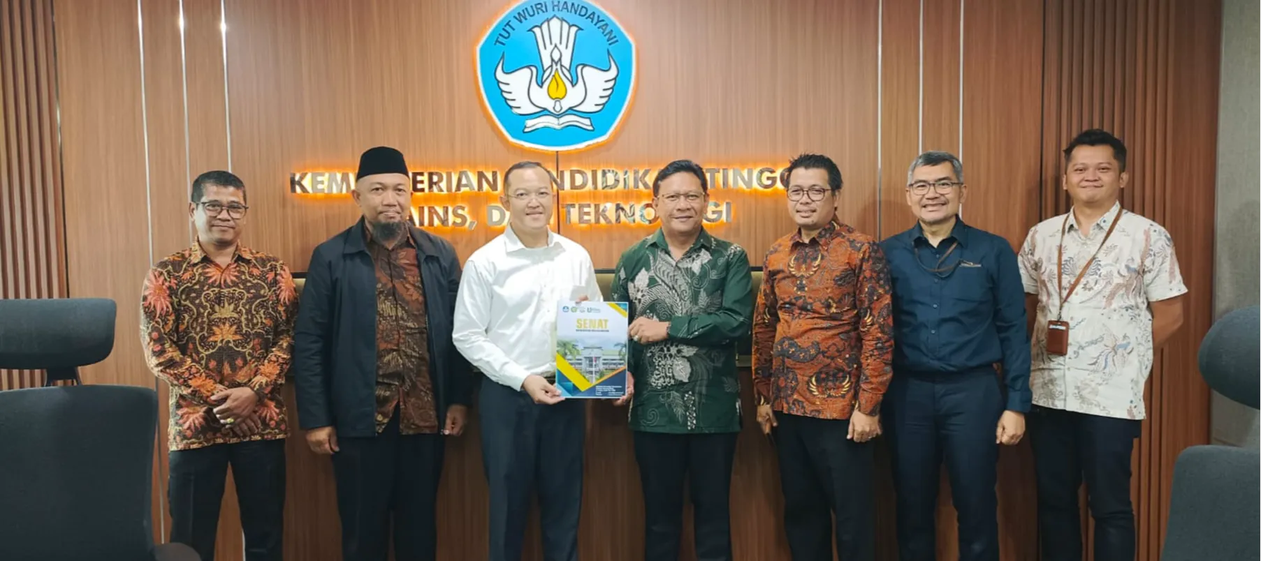 Senat Universitas Mulawarman Sampaikan Undangan Pilrek 2026 kepada Menteri Diktisaintek